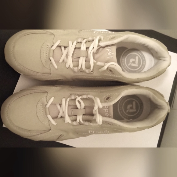 Propet Venus Walking Shoes - Picture 4 of 6